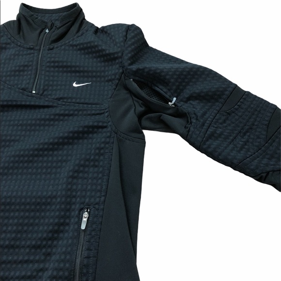 NIKE Black Sphere Thermal Pullover - Picture 9 of 13